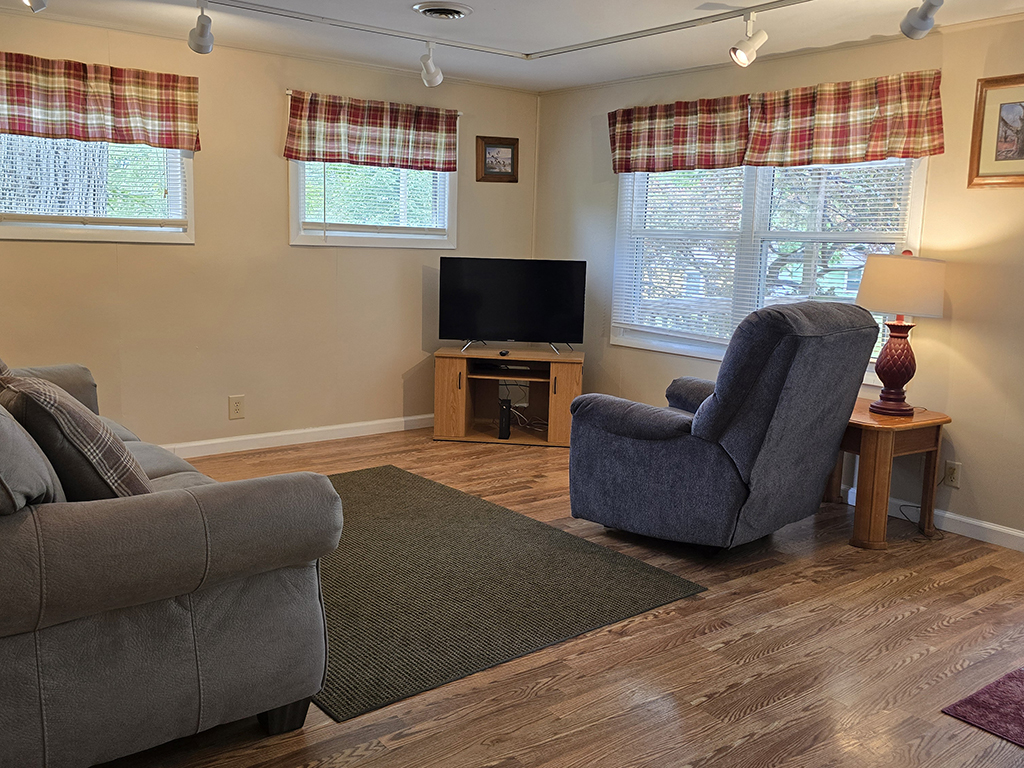 Cabin12-2025-05-main